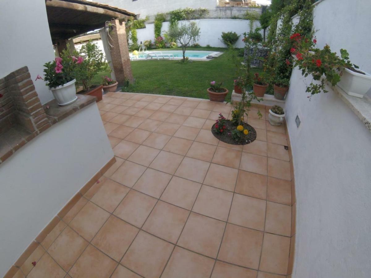Suite Con Piscina - Vesuvio/Pompei Terzigno Екстериор снимка